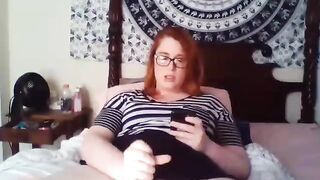 Watch this BBW babe get off with her tranny skills on webcam
