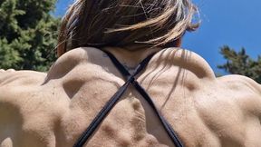 Fbb pro workout massive pump huge back traps lats biceps hulk back sunny day