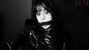 Trad Goth Participates In A Mummy Tape Challenge Featuring Mia Hope-4k