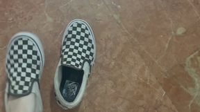 Enjoy my barefoot