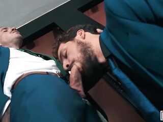 DUDES - Samuel Hodecker Gets Screwed By Apolo Adrii In The Bathroom And Gets Covered In Cum