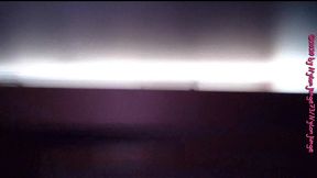 die short mit den lochern