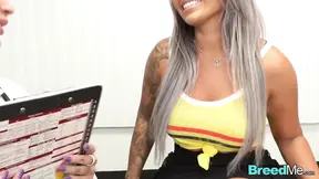 Breeding Hayley Davies’ Pussy