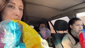Triple Trouble: Loud Beach Ball Inflation in a Car – 3 Girls, 1 Fetish Ride!