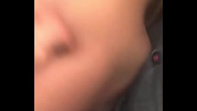 Mamando no tr&aacute_fego