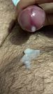 Precoz eyaculación acariciando mi cabeza y sacando toda la leche