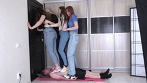 Tara & Frida & Inga & Ashley - crushed beneath 682 lbs Full HD