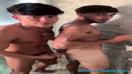 Drake And Brad Shower