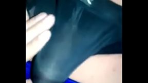 Se la chupo a mi tio