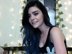 Amateur Webcam Teen Flashes Masturbates