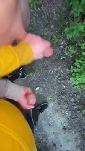 Gay Solo Hiking Handjob Duo - Fresh HD Scene
