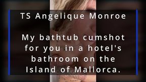 ts angelique monroe - bathtub cumshot