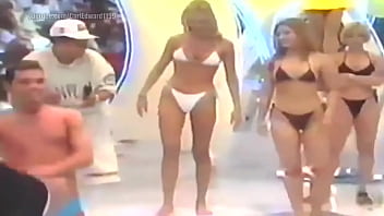 BG   Banheira do Gugu     Claudia Silva   Regininha Poltergeister