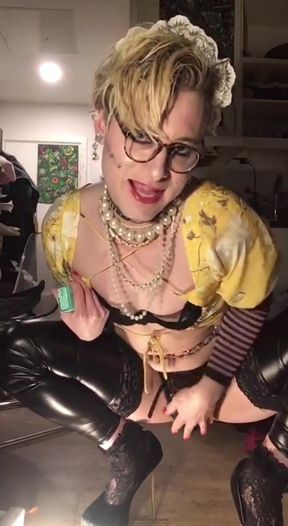 Sissy Girl Jes Brinch Love Her BBC-dildo
