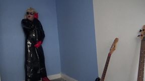 Naughty in Pvc and Leather