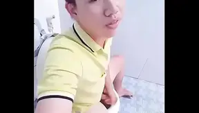 Hot Office Moment: Young Asian Submissive Sucks Bosss Cock at Noon –
