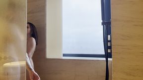 19 year old College Girl Fucks in Shower Behind the Scenes After First Porn Casting