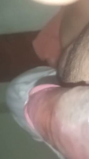 Bhabhi Ki Chud Mein Mota Land Dala Condom Burst   Clip 1