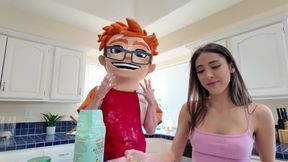 Eva Generosi Taste Tests Porn Dude’s Sausage