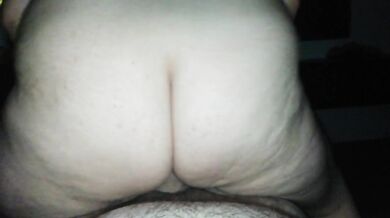 I-am bagat pula in pizda pana ia curs orgasmul
