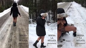 naked hitchhiker peeing in the snow. - mochalamulata