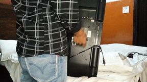 Mechanic turned hard when paid late; came to Madam's room
