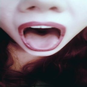 Late-night Mouthplay