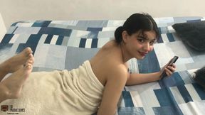 Mafelago with her boyfriend &mdash; skinny, rich and hot enjoys it all - Porno en Espa&ntilde;ol