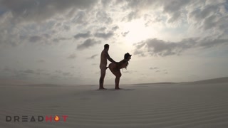 AMATEUR FUCKING ACROSS A SAND DESERT IN BRAZIL - DREAD HOT