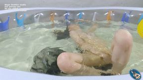 Dragon Naked gymnast masturbates with a ball 720