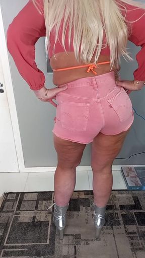 My Sexy Ass in Shorts