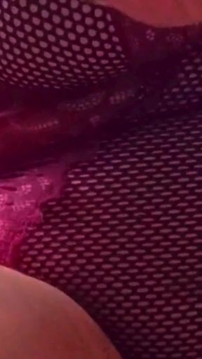 HE CAME A LOT UNTIL IT RAN DOWN HIS LEGS - CUMSHOT INSIDE HER PUSSY   Clip 3