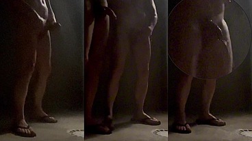 Spying nice ass and pissing in the gym public showers