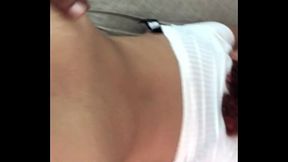 Jovencita nalgoncita cogida en cuatro