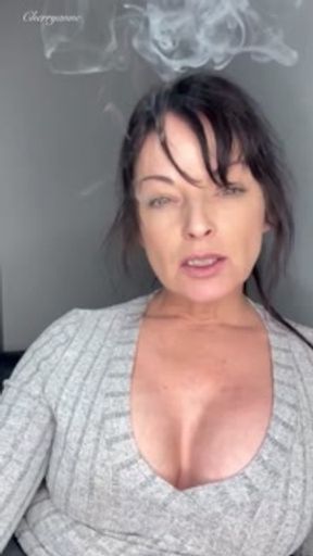 Smoking mature milf