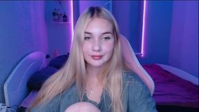 Kitty Myau Private Show