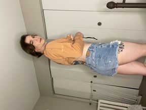 Sissy Tessa fucks her ass and cums hard!