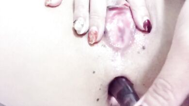 【まんこくぱぁ】指でおまんこを広げてぽっかり穴あき奥まで丸見えオナニー　ヒクヒクケツ穴にディルドをブチ込むアナニー大好き変態女子素人自撮り変態痴女