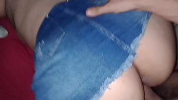 COMENDO GORDINHA RABUDA SAFADA QUE AMA TOMAR TAPA NA BUNDINHA ELA &Eacute_ BRANQUINHA E FICA VERMELHINHA E ISSO ME DA MUITO TES&Atilde_O