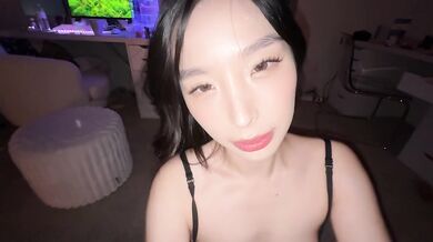 I let a Younger Guy Creampie Me!! | Elle Lee