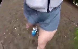 Runner guy cumshot on park