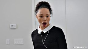 Hotel Maid Meets Horny Woman