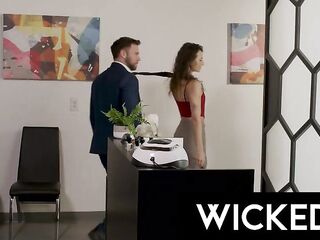 Liz Jordan's Hawt Breakroom Bang After Spy Bust