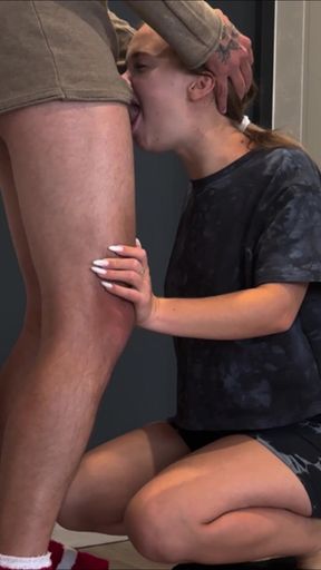 Slutty Bridesmaid Sneaks Away to Suck Me off