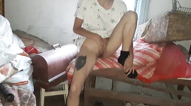 Swollen wet pussy flows and cums in an abandoned place - IkaSmokS