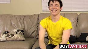 Solo masturbation and cumming with twink Jesse Jordan