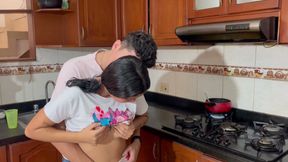 My stepsister wants to learn how to cook and I take the opportunity to give her a delicious fuck