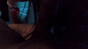 Coroa gostosa toda se mostrando pra sentar emcima do pau