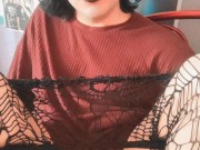 IllySquish femboy masturbates in front of the camera