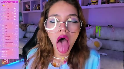 ela_garu 2022-11-13 Mouth Fetish